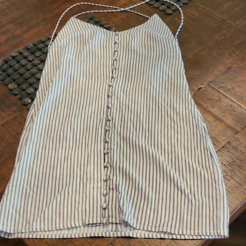 Run Stiic summer dress size medium.